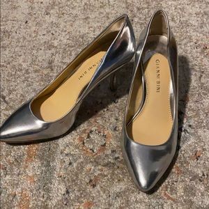 Gianni Bini Metallic Silver Pumps